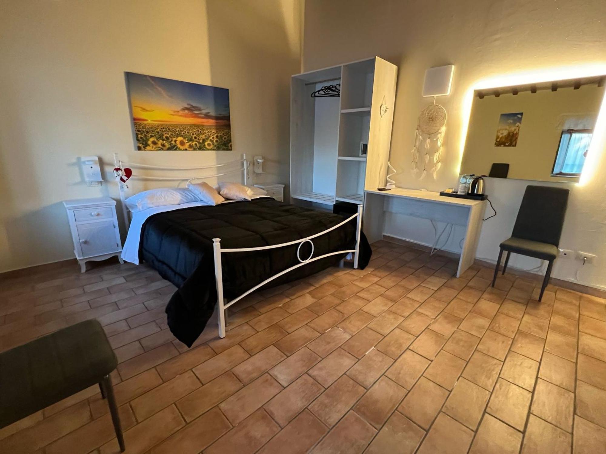Locanda Del Tavolo Matto Potenza Picena Exterior foto
